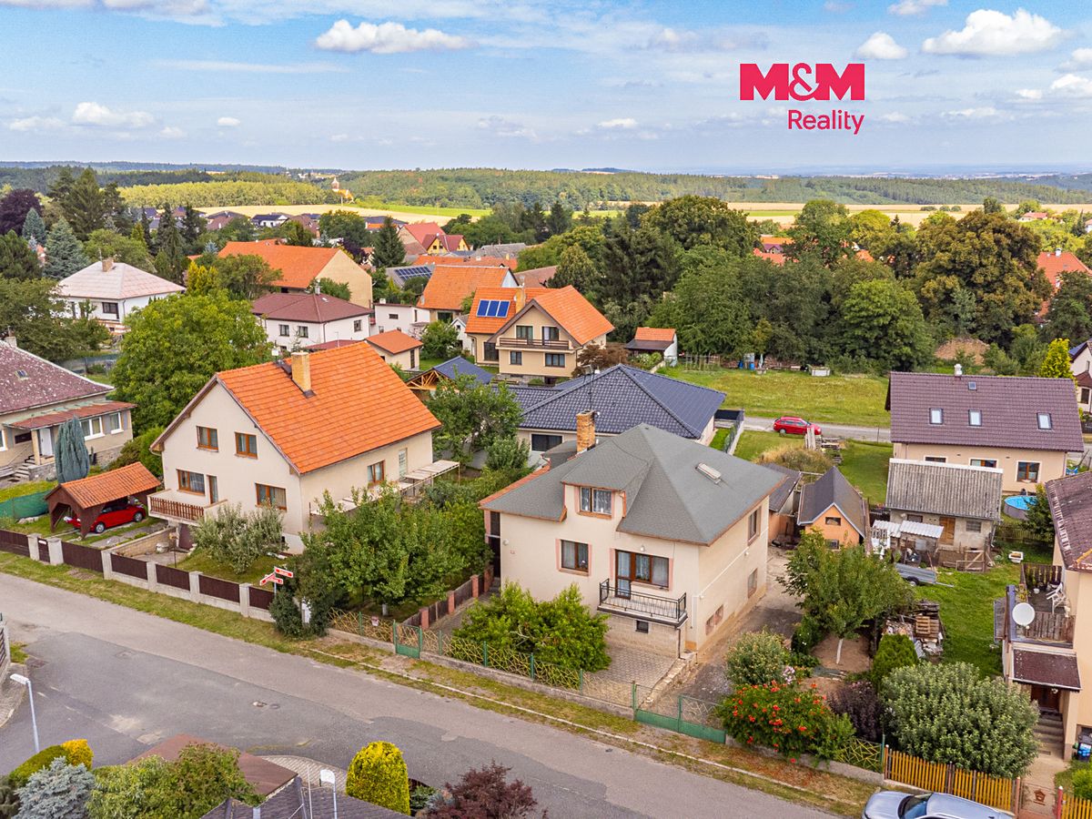 Prodej rodinného domu 160 m², pozemek 730 m²